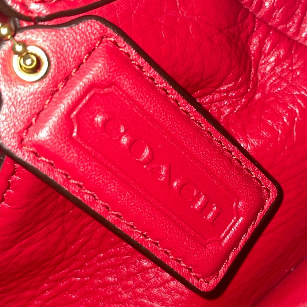 Coach ‘Campbell’ Leather Shoulder Bag - Picture 9 of 15